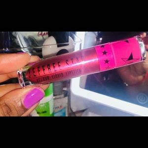 Jeffree Star velour liquid lipstick